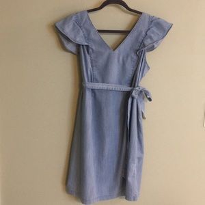 Motherhood Maternity ruffle-sleeve denim dress